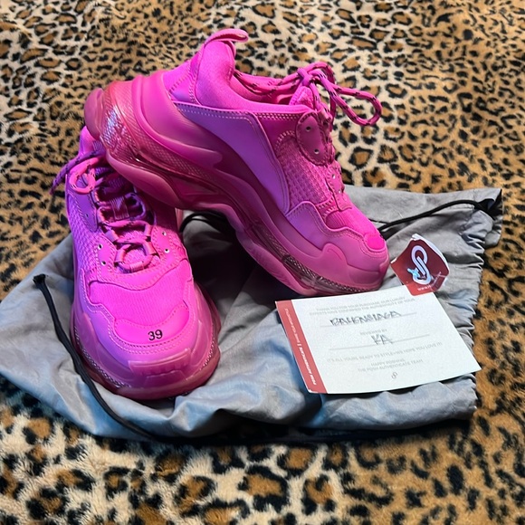 Hot pink Balenciaga triple S clear sole chunky Sneakers worn 2 times size 39 - Picture 1 of 12